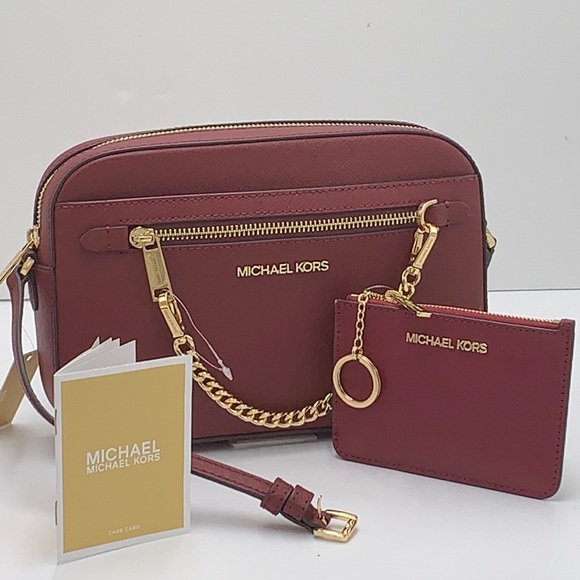 MICHAEL KORS LARGE EW CROSSBODY DARK CHERRY & SM TOP ZIP COINPOUCH MULBERRY
NWT - Picture 2 of 16